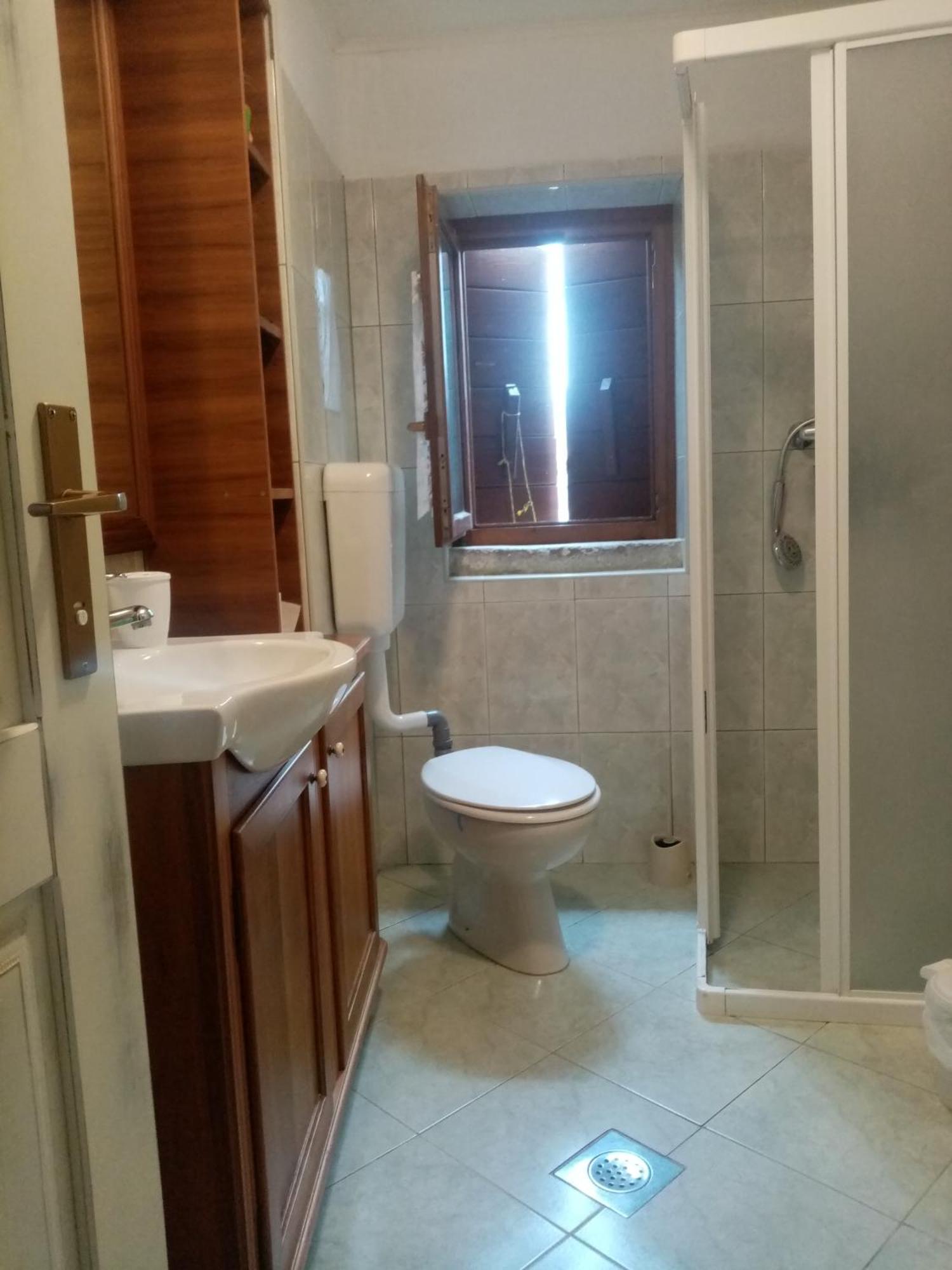 Rooms Serafin 모토분 외부 사진